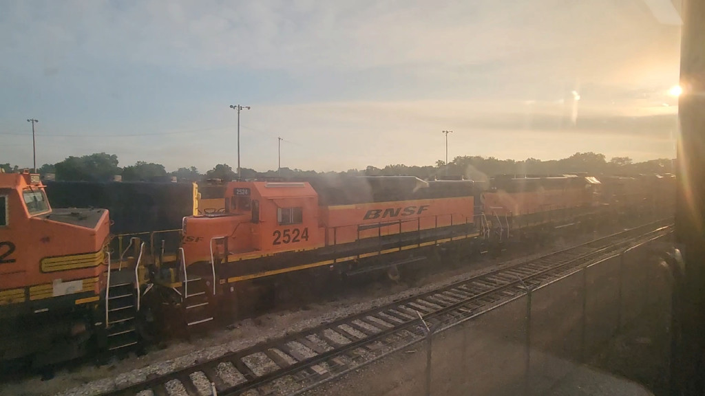 BNSF 2524